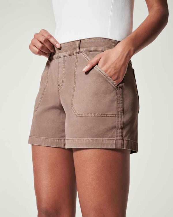 2023 New Women's Stretch Twill Shorts（Buy 2 Vip Shipping）