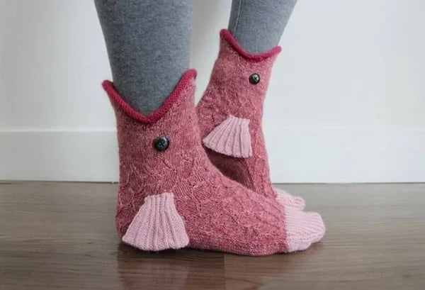 3D Knit Crocodile Socks - Sale 49% Off