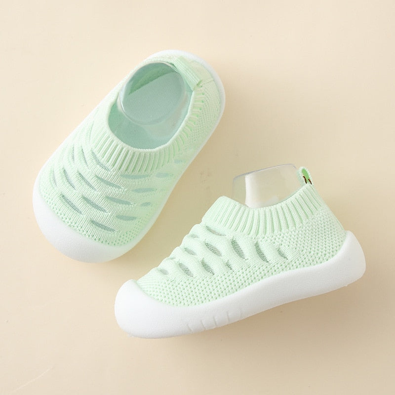 Non-Slip Breathable Mesh Sneakers