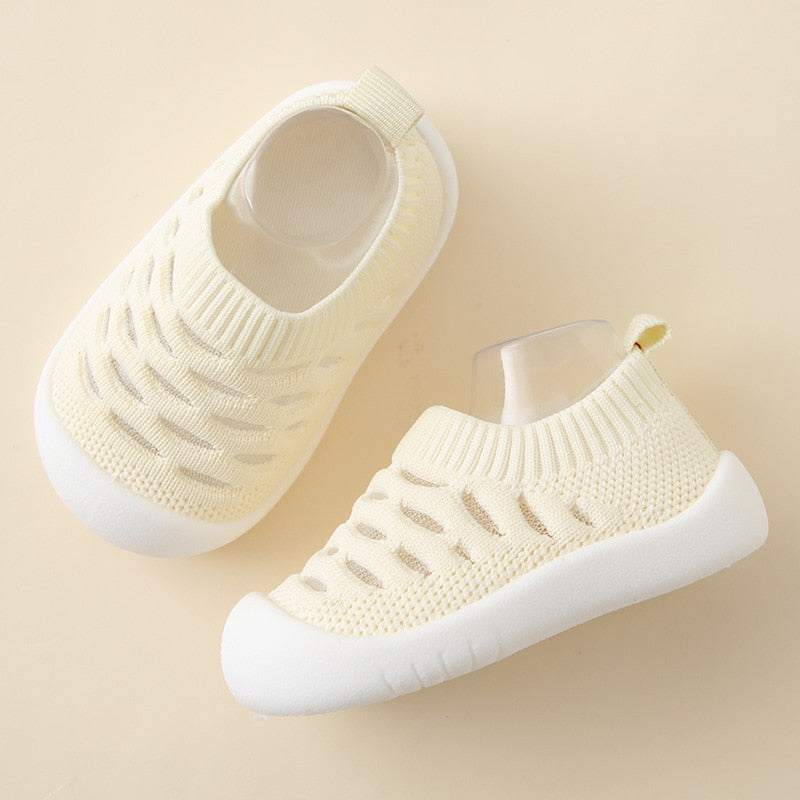 Non-Slip Breathable Mesh Sneakers