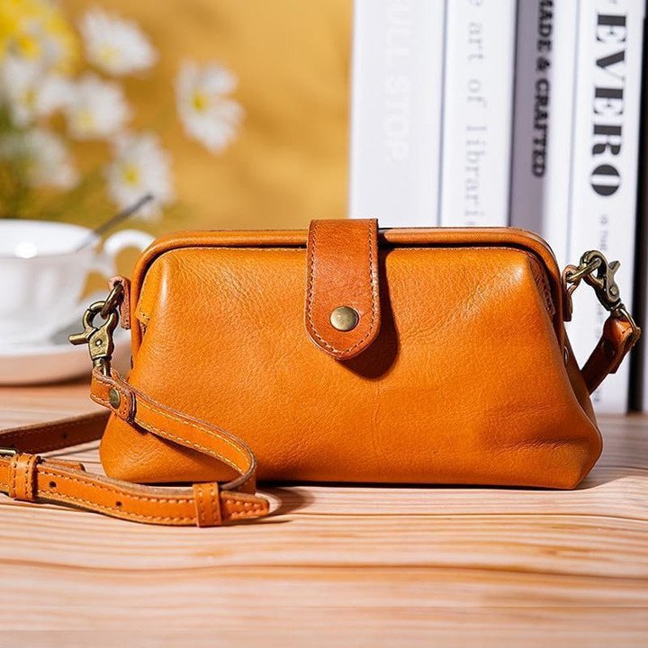 (Summer Hot Sale - 60% OFF) Leather Retro Handmade Bag